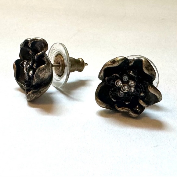 🛍 5 for $15 all listed for $8 & under 🎈Accessory Keychain Scarf Bundle - Picture 8 of 16